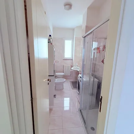 Appartement With Terrace In